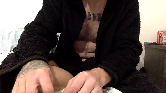 bigguy101 online show from December 2025 12:44:02 AM