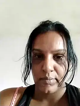 NWC4LYF online show from October 2025 05:49:01 AM
