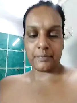 NWC4LYF online show from December 2025 08:02:01 AM