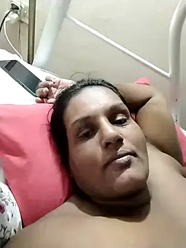 NWC4LYF online show from April 2026 08:26:02 PM