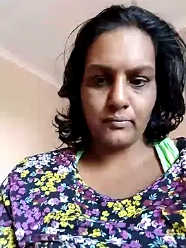 NWC4LYF online show from October 2025 07:02:02 AM