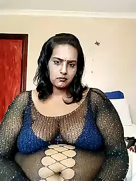 Snapshot of NWC4LYF chatting on February 2026 07:51:01 AM NWC4LYF online show from February 2026 07:51:01 AM