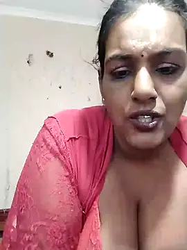 Snapshot of NWC4LYF chatting on May 2026 05:28:02 AM NWC4LYF online show from May 2026 05:28:02 AM