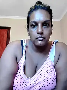 NWC4LYF online show from December 2025 07:35:02 AM