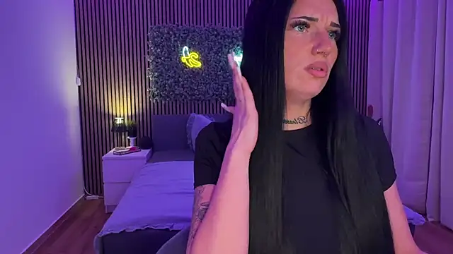 LizaRoxx online show from May 2026 09:35:01 PM