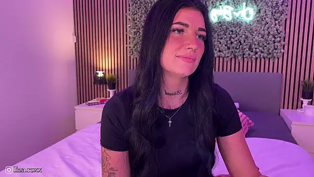 LizaRoxx online show from September 2025 09:30:01 PM