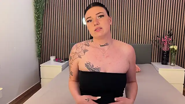 LizaRoxx online show from March 2025 07:37:02 PM