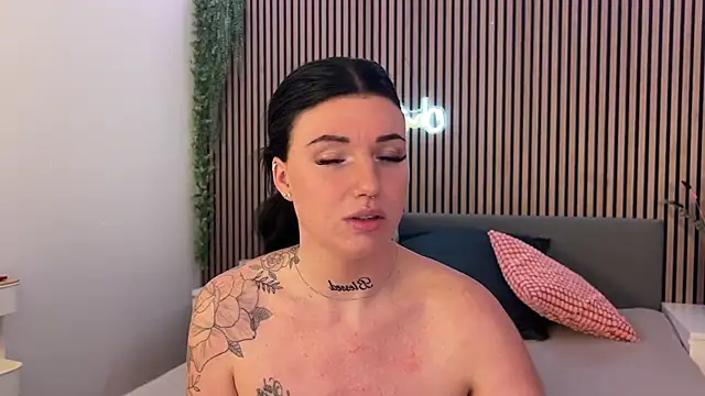 LizaRoxx online show from March 2025 10:40:02 PM