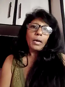 MsAttitude online show from May 2026 02:53:01 PM