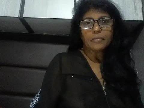 MsAttitude online show from September 2025 01:48:01 PM