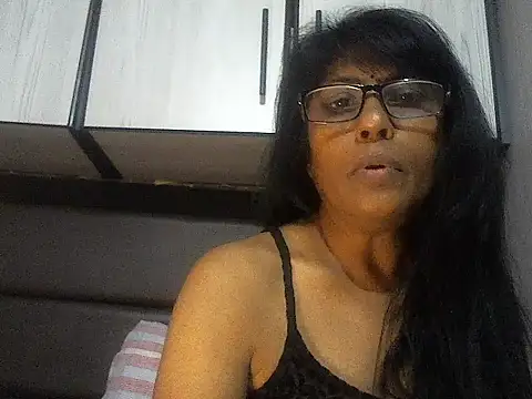 MsAttitude online show from October 2025 06:36:02 AM