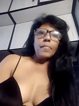 MsAttitude online show from May 2026 07:16:01 AM