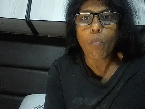MsAttitude online show from October 2025 06:26:02 AM