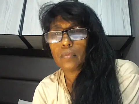 Snapshot of MsAttitude chatting on February 2026 06:57:02 AM MsAttitude online show from February 2026 06:57:02 AM