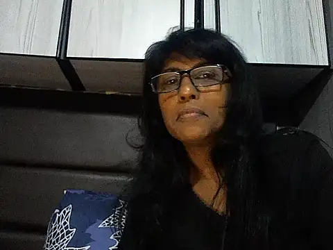 MsAttitude online show from October 2025 02:29:02 PM
