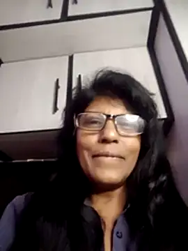 Snapshot of MsAttitude chatting on June 2026 11:43:02 AM MsAttitude online show from June 2026 11:43:02 AM