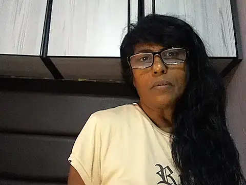 Snapshot of MsAttitude chatting on January 2026 12:56:01 PM MsAttitude online show from January 2026 12:56:01 PM