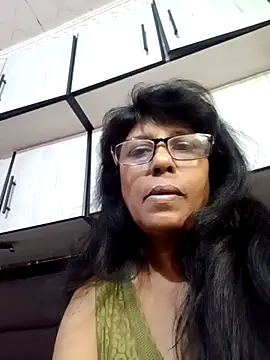 MsAttitude online show from April 2026 11:39:01 AM