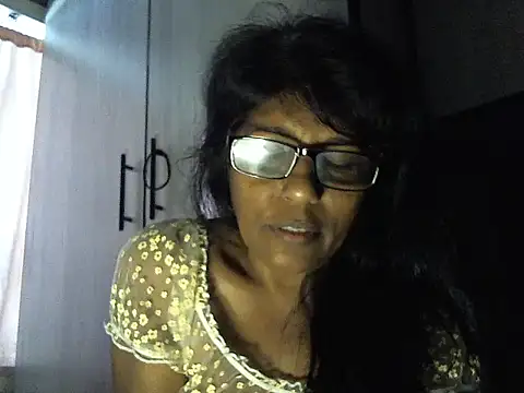 Snapshot of MsAttitude chatting on February 2026 07:08:02 AM MsAttitude online show from February 2026 07:08:02 AM
