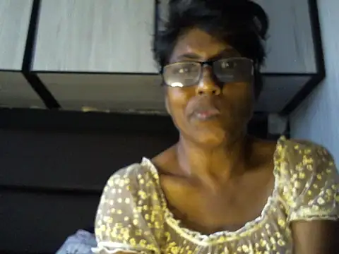 MsAttitude online show from April 2026 08:08:02 AM