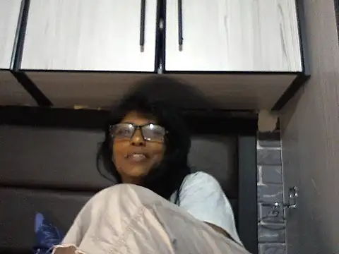 Snapshot of MsAttitude chatting on February 2026 03:11:01 PM MsAttitude online show from February 2026 03:11:01 PM