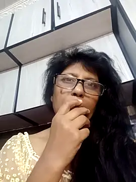 MsAttitude online show from May 2026 04:12:02 PM
