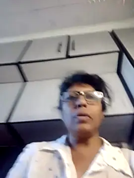 Snapshot of MsAttitude chatting on June 2026 06:25:02 AM MsAttitude online show from June 2026 06:25:02 AM