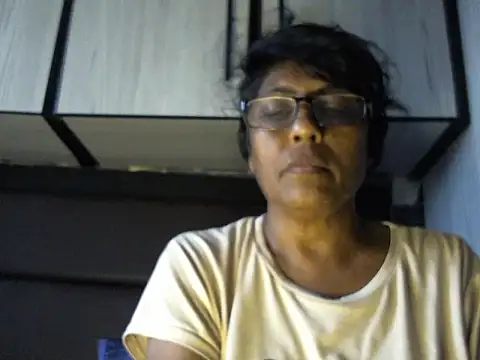 MsAttitude online show from April 2026 08:54:02 AM