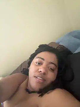 thick Queen33 online show from December 2024 06:44:01 PM