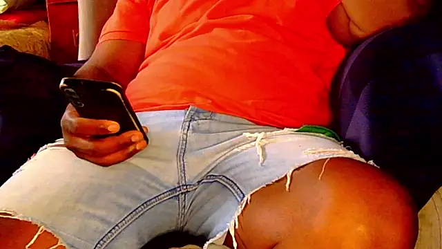 CharlesBlk79  online show from November 2025 02:50:01 PM