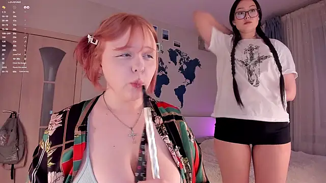 LisaLaas online show from February 2025 06:56:01 PM