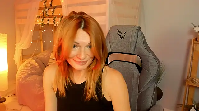 MistyBarnes online show from November 2025 12:31:02 PM