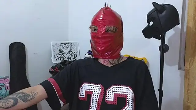 Snapshot of AcidMilo chatting on February 2025 06:20:01 AM AcidMilo online show from February 2025 06:20:01 AM