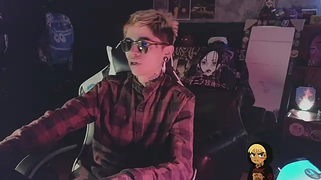 AcidMilo online show from June 2026 08:58:01 PM