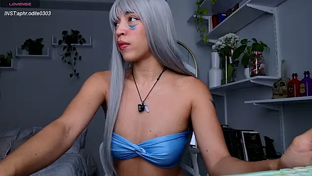 Nikol-JE online show from October 2025 09:04:02 PM