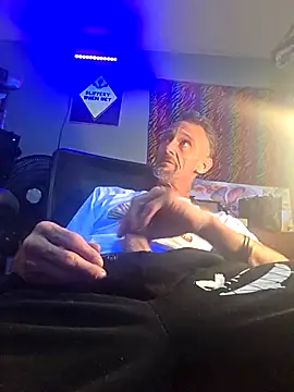 hotnicz10 online show from November 2025 11:43:02 AM