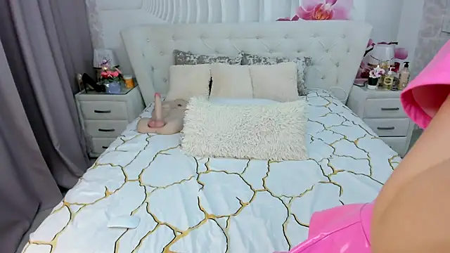 HottieSweetBritney online show from March 2026 01:27:02 PM