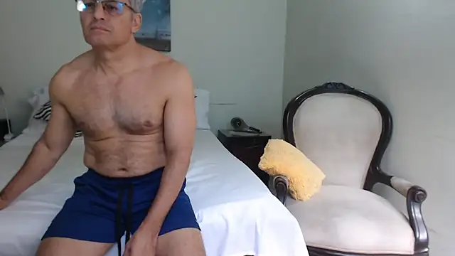 Daddyhot Alejo online show from September 2025 04:22:02 PM