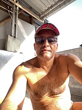 Daddyhot Alejo online show from October 2025 09:17:01 PM