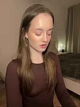 malyshhka online show from April 2026 09:49:02 PM