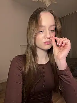 malyshhka online show from April 2026 07:42:01 PM