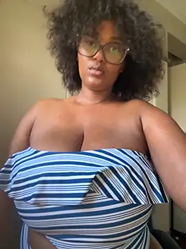 Charlie-Crawford online show from November 2025 05:22:01 AM