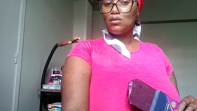 Charlie-Crawford online show from October 2025 06:12:01 AM