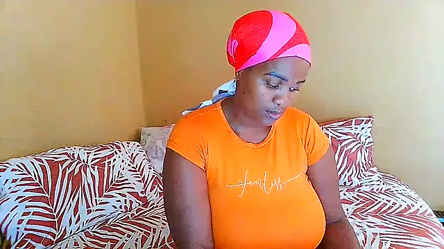 Snapshot of Charlie-Crawford chatting on March 2025 02:23:01 PM Charlie-Crawford online show from March 2025 02:23:01 PM