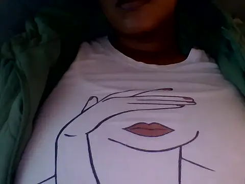 Snapshot of Charlie-Crawford chatting on July 2026 11:10:01 AM Charlie-Crawford online show from July 2026 11:10:01 AM