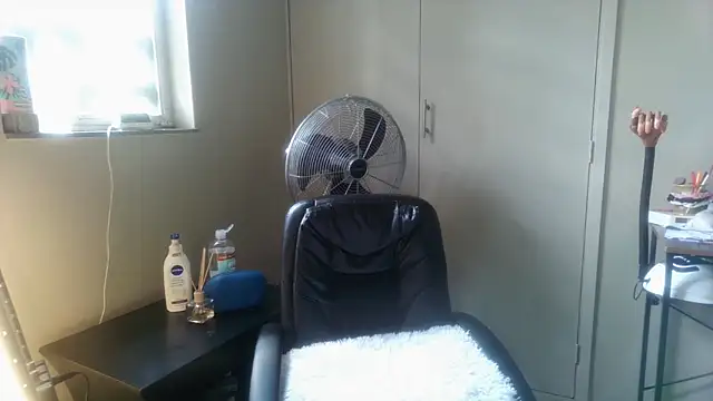 Charlie-Crawford online show from March 2026 01:03:02 PM