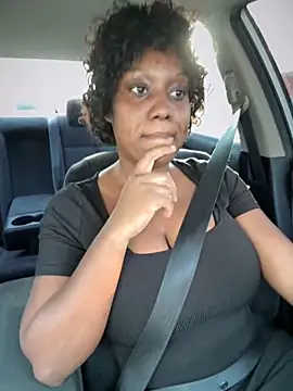 1Topgyal online show from October 2025 01:10:02 PM