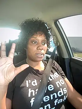 1Topgyal online show from October 2025 04:05:01 PM