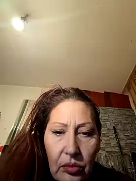 dominatrixredsonyja online show from December 2024 10:56:01 PM