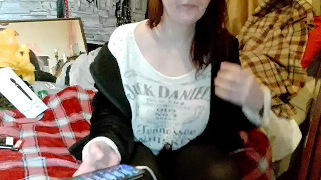 dominatrixredsonyja online show from March 2026 10:12:01 PM
